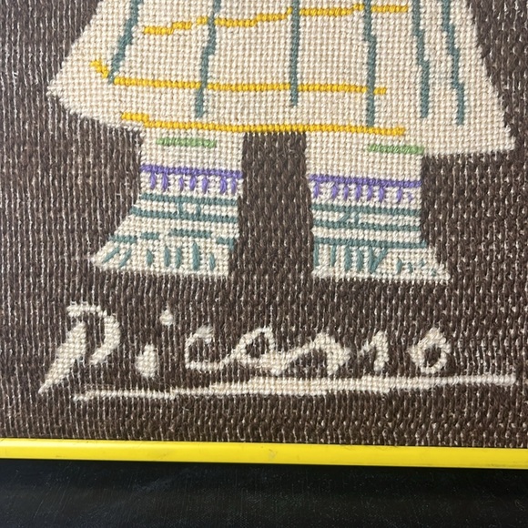 Extremely Rare Vintage Pablo Picasso Une Poupee Decoupee Framed Needlepoint Art - Picture 4 of 7